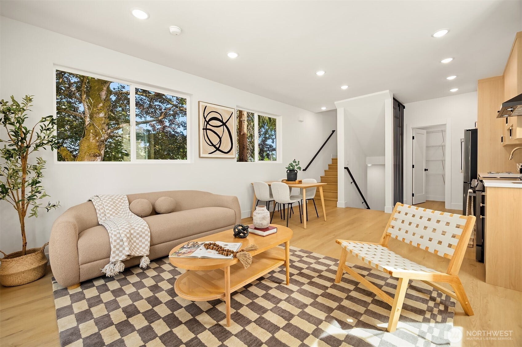 1504 N 100th Street, Seattle, WA 98133 1504 N 100th Street, Seattle, WA 98133