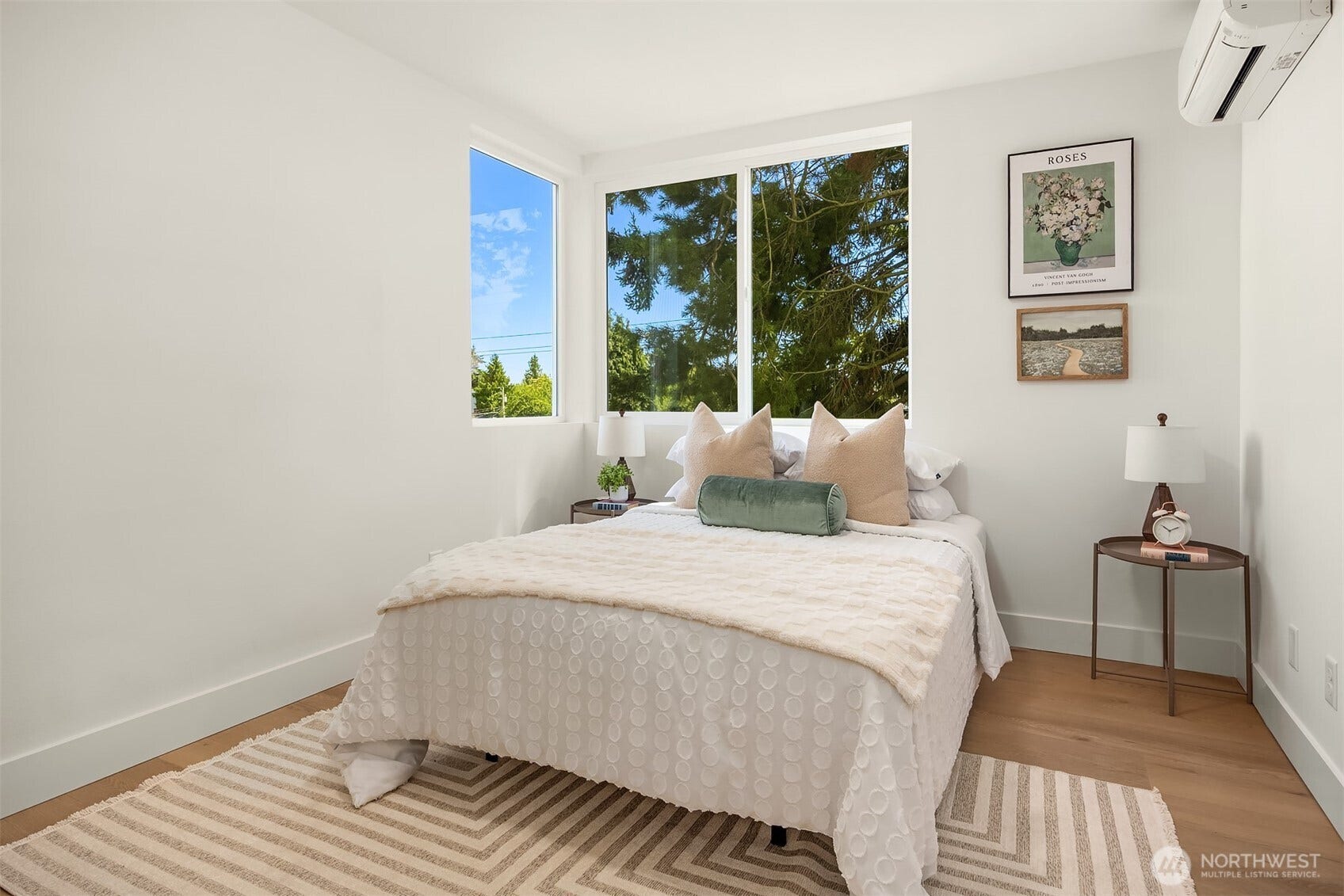1506 N 100th Street, Seattle, WA 98133 1506 N 100th Street, Seattle, WA 98133