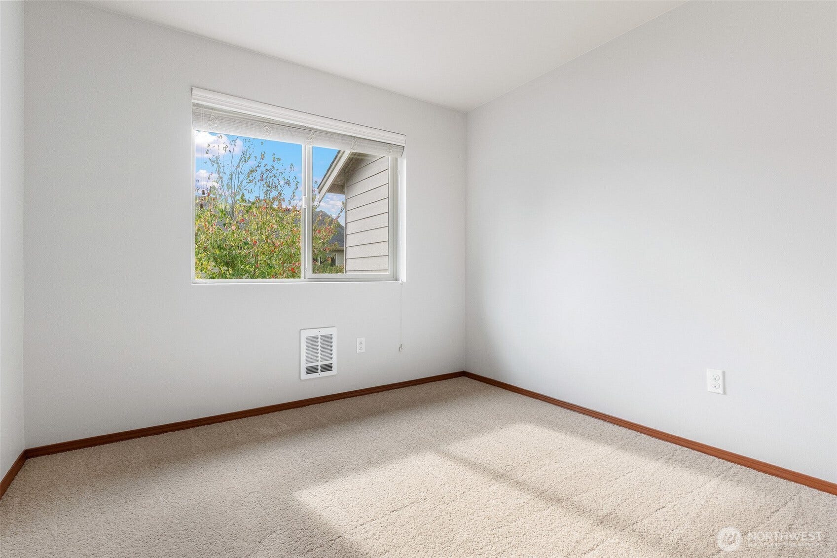 8209 42nd Place NE, Marysville, WA 98270 bedroom 3