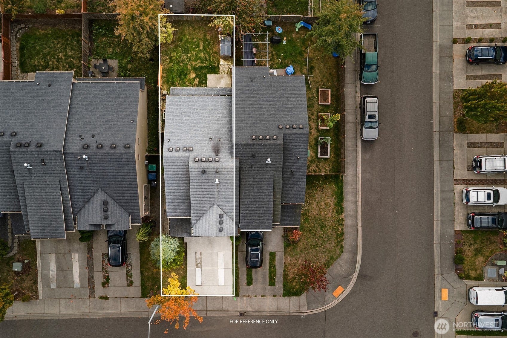 8209 42nd Place NE, Marysville, WA 98270 aerial shot of home