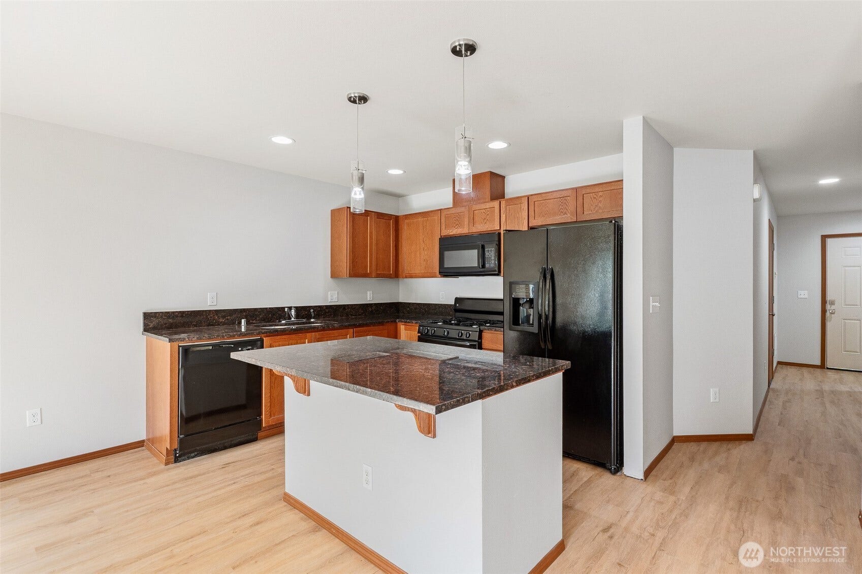 8209 42nd Place NE, Marysville, WA 98270 view of kitchen