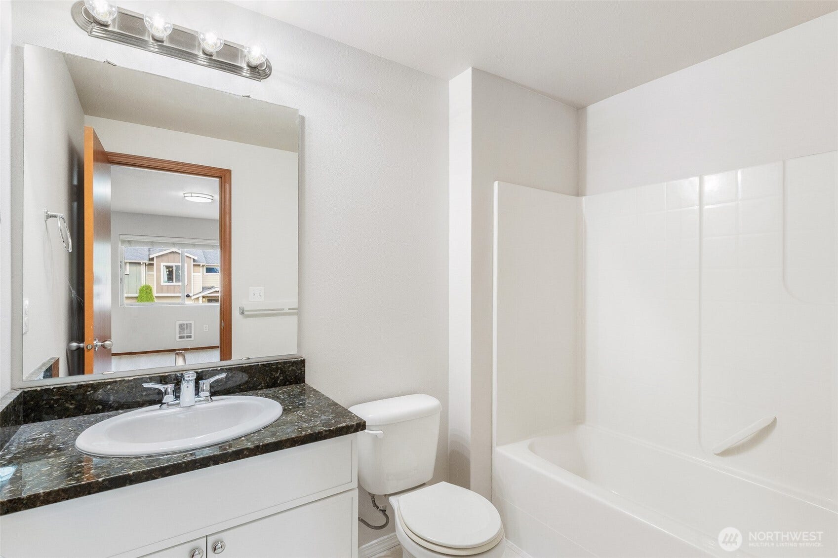 8209 42nd Place NE, Marysville, WA 98270 private bathroom for primary suite