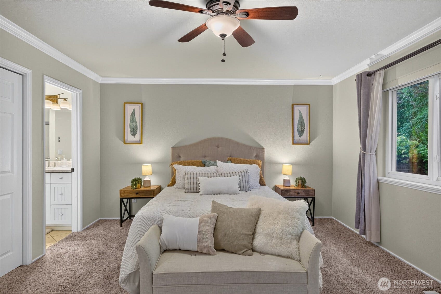 2137 Tilbury Lane, Oak Harbor, WA 98277