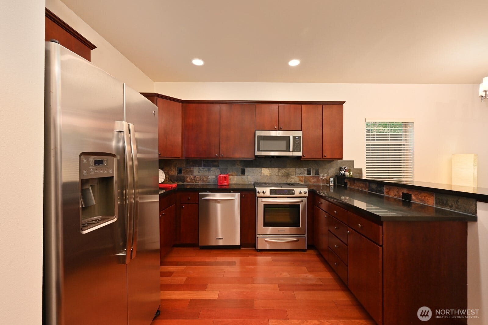 1835 24th Ave, #B, Seattle, WA 98122