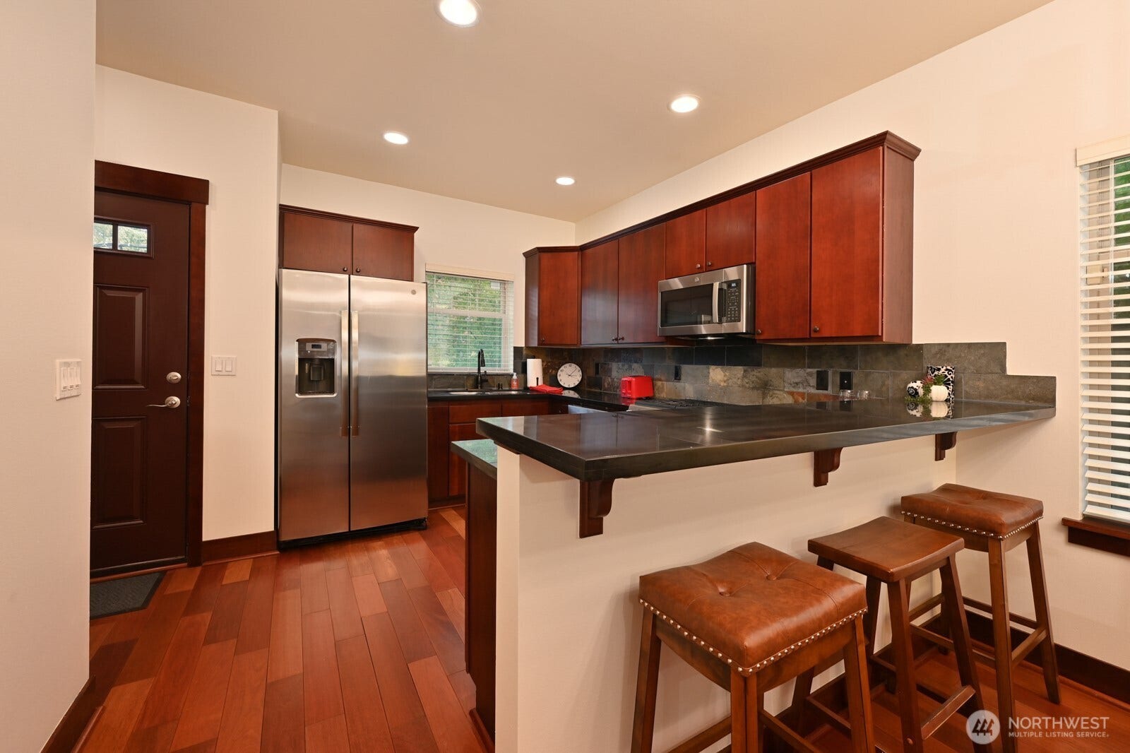 1835 24th Ave, #B, Seattle, WA 98122