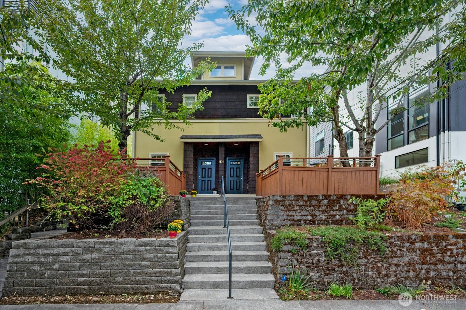 1835 24th Ave, #B, Seattle, WA 98122