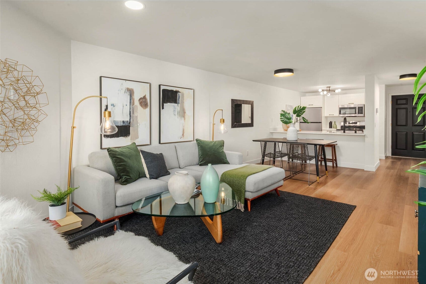 10501 8th Avenue NE, #430, Seattle, WA 98125