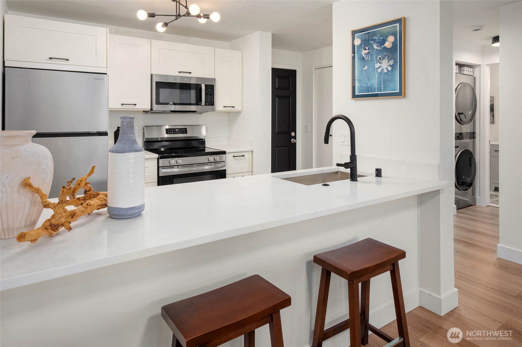 10501 8th Avenue NE, #430, Seattle, WA 98125