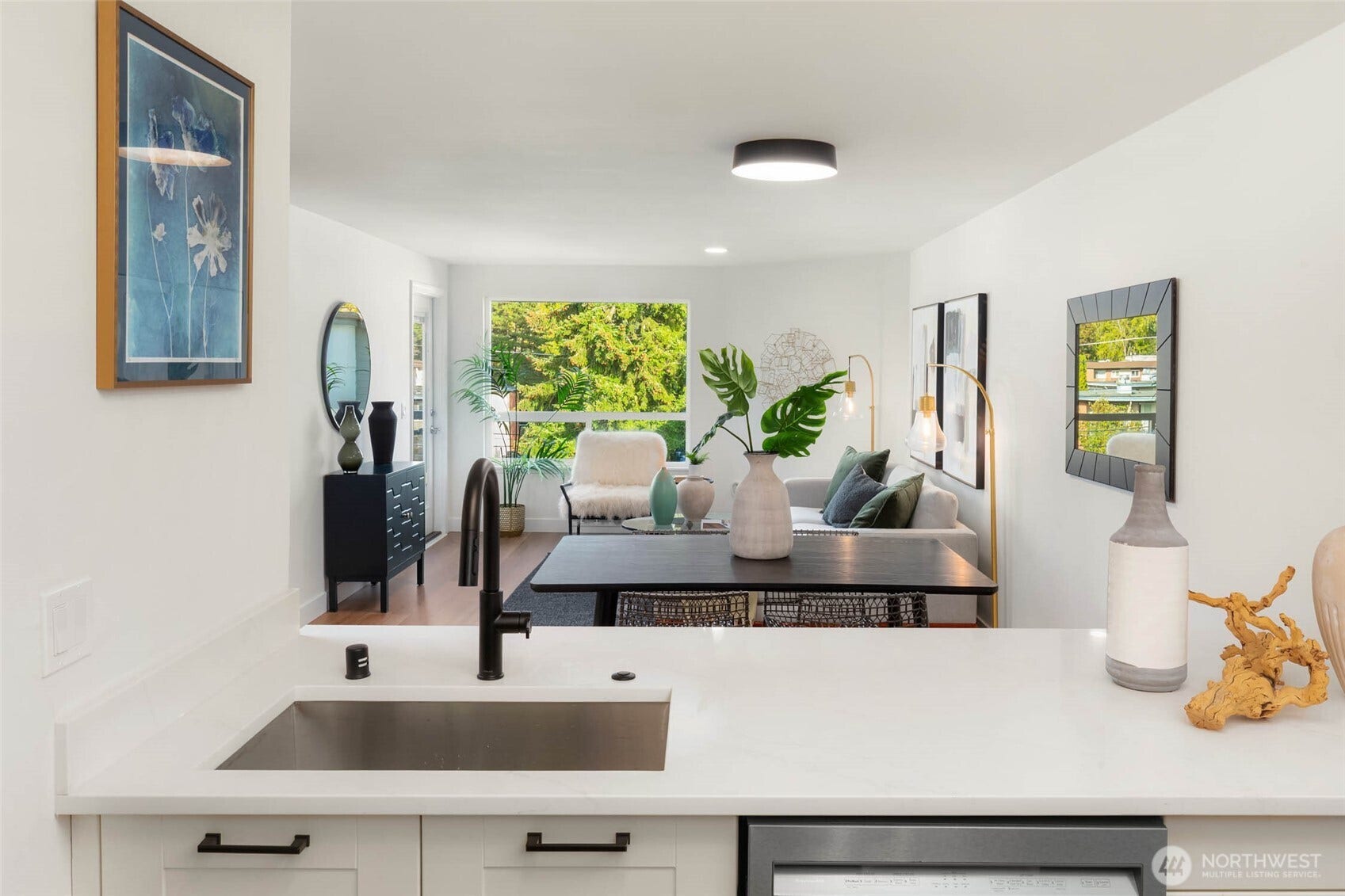 10501 8th Avenue NE, #430, Seattle, WA 98125