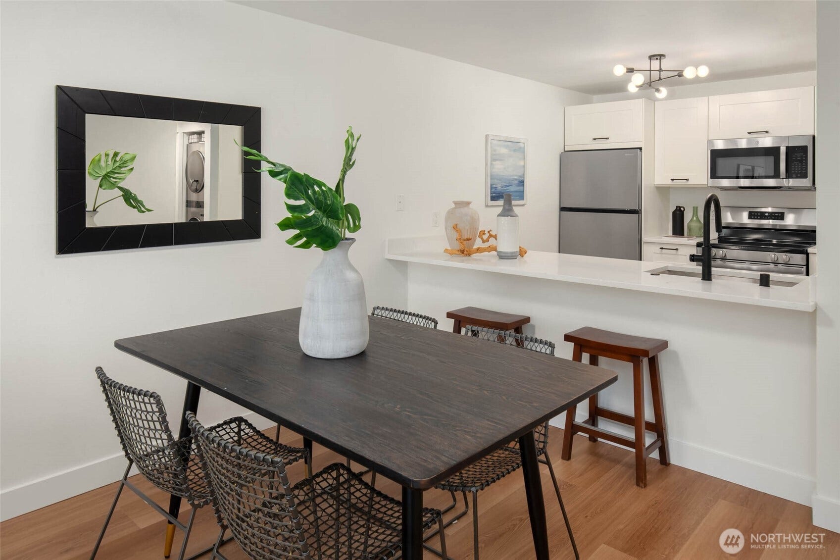 10501 8th Avenue NE, #430, Seattle, WA 98125