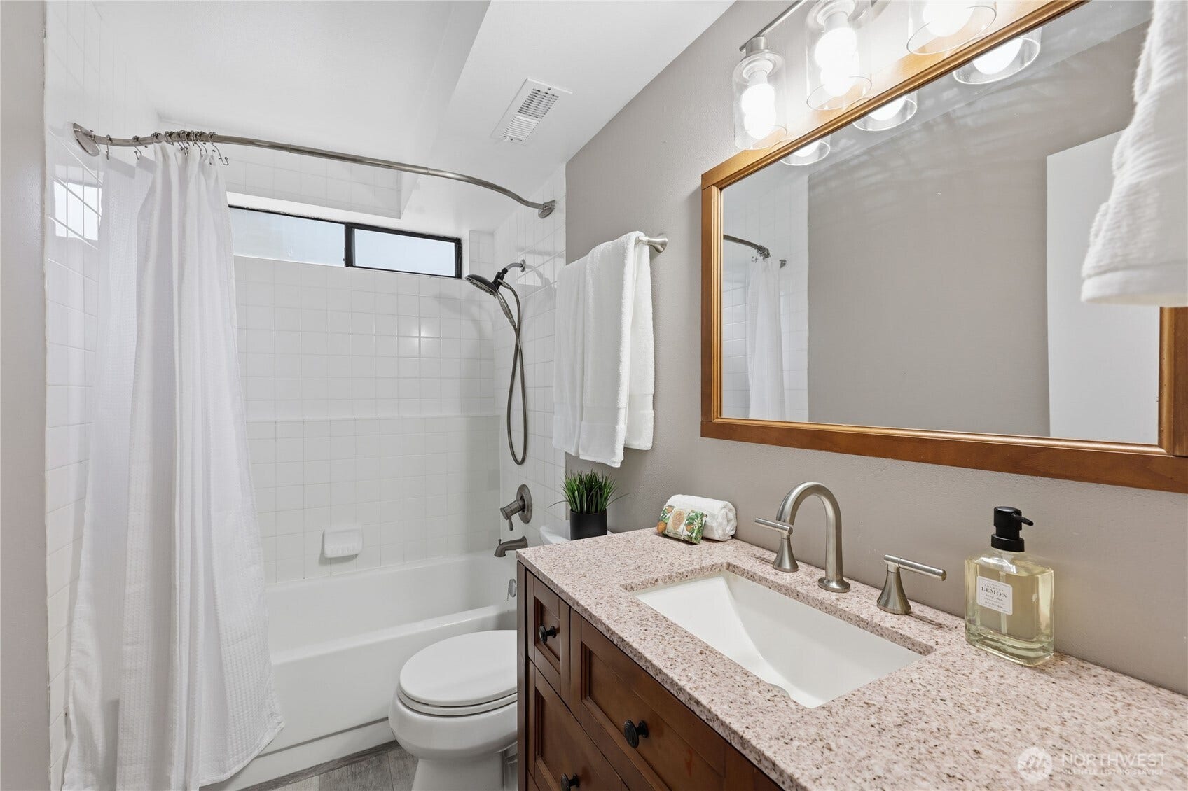 1414 NE Rygg Court, Poulsbo, WA 98370 1414 NE Rygg Court, Poulsbo, WA 98370