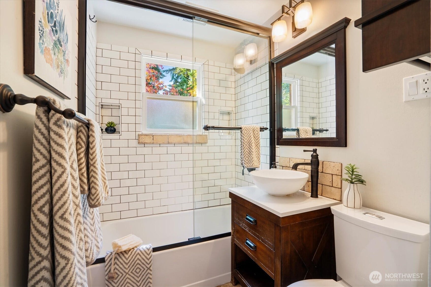 10523 13th Avenue NW, Seattle, WA 98177 The remodeled main floor bath with soaking tub is very inviting.