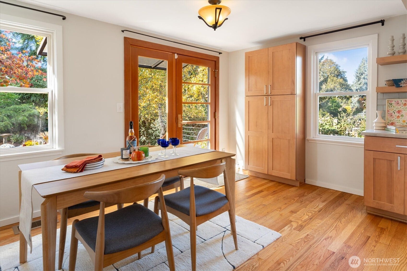 10523 13th Avenue NW, Seattle, WA 98177 Youll adore the casual Dining Room with stunning garden views.