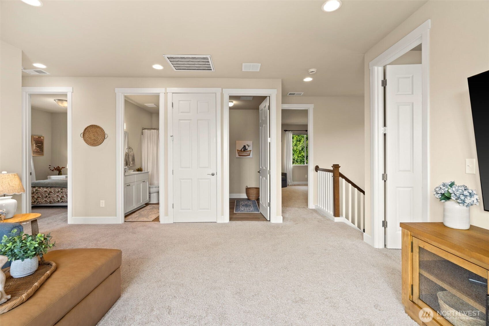 10592 Treasure Drive, Silverdale, WA 98383