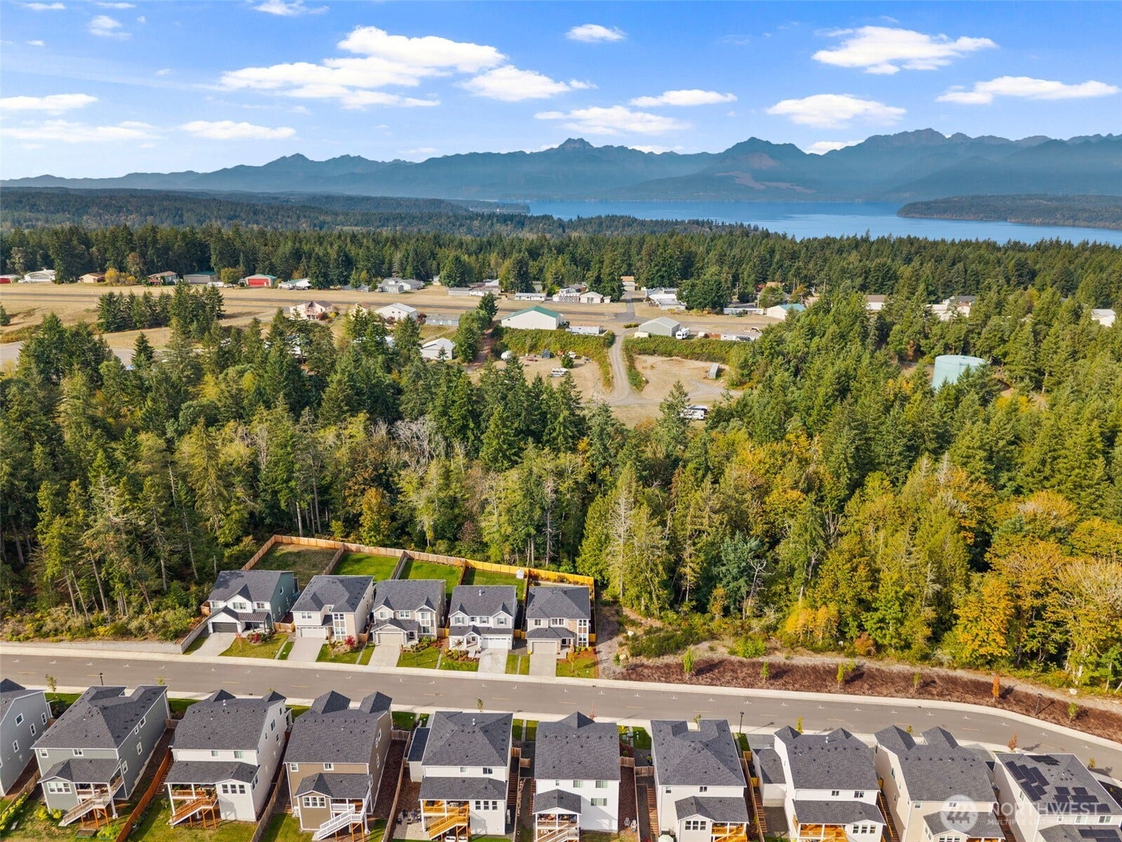 10592 Treasure Drive, Silverdale, WA 98383