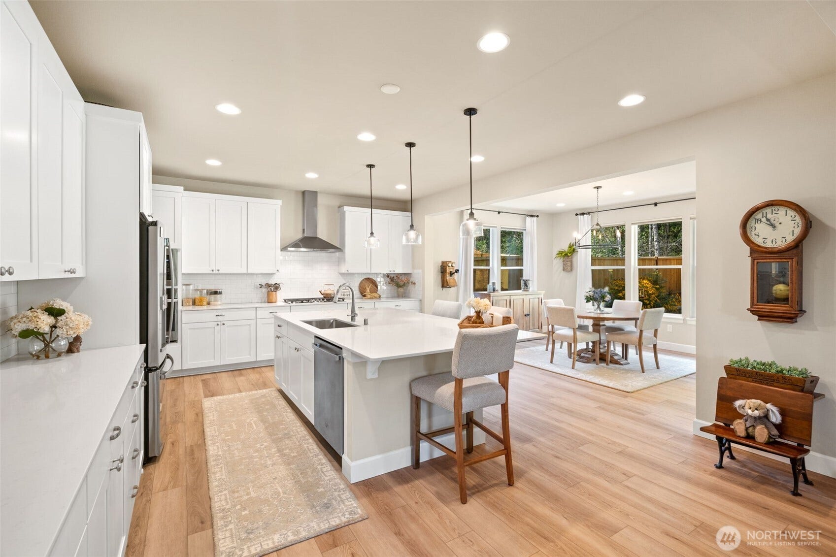 10592 Treasure Drive, Silverdale, WA 98383