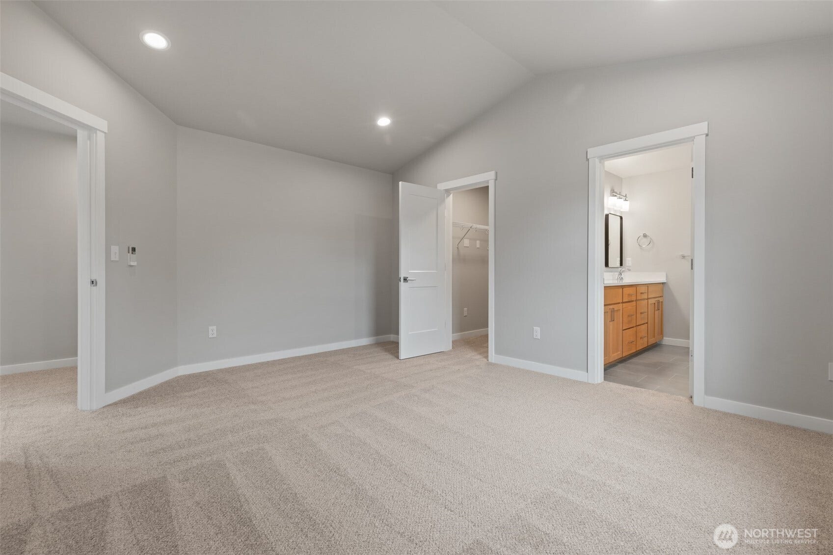 511 15th Street SE, Puyallup, WA 98372 511 15th Street SE, Puyallup, WA 98372