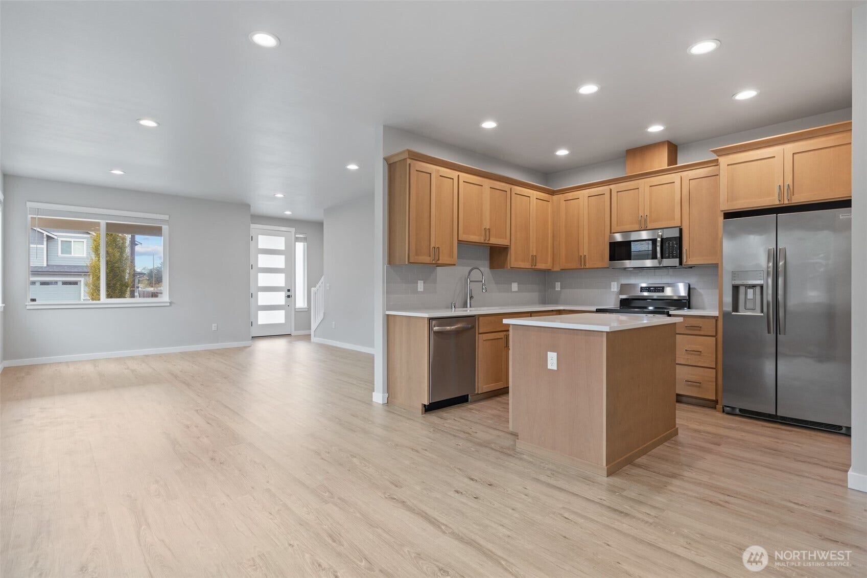 511 15th Street SE, Puyallup, WA 98372 511 15th Street SE, Puyallup, WA 98372