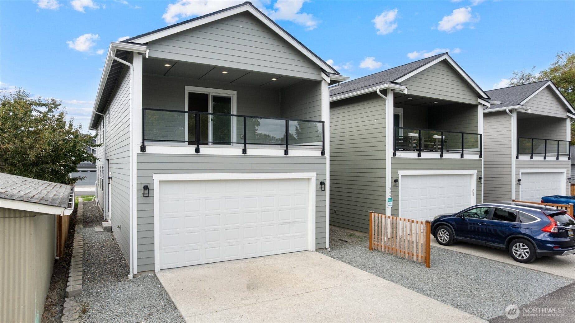 511 15th Street SE, Puyallup, WA 98372 511 15th Street SE, Puyallup, WA 98372
