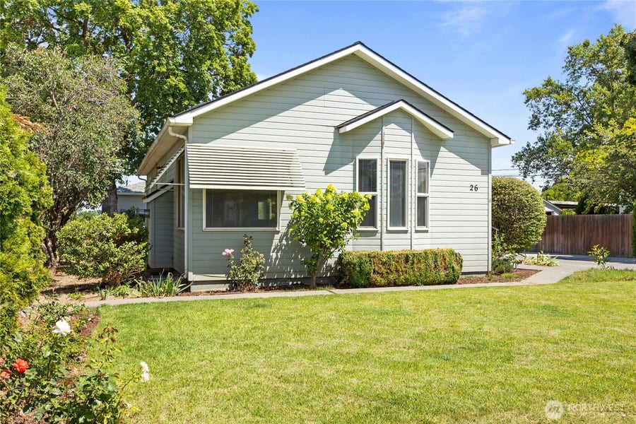 Property photo for 26 SW 13th, College Place, WA