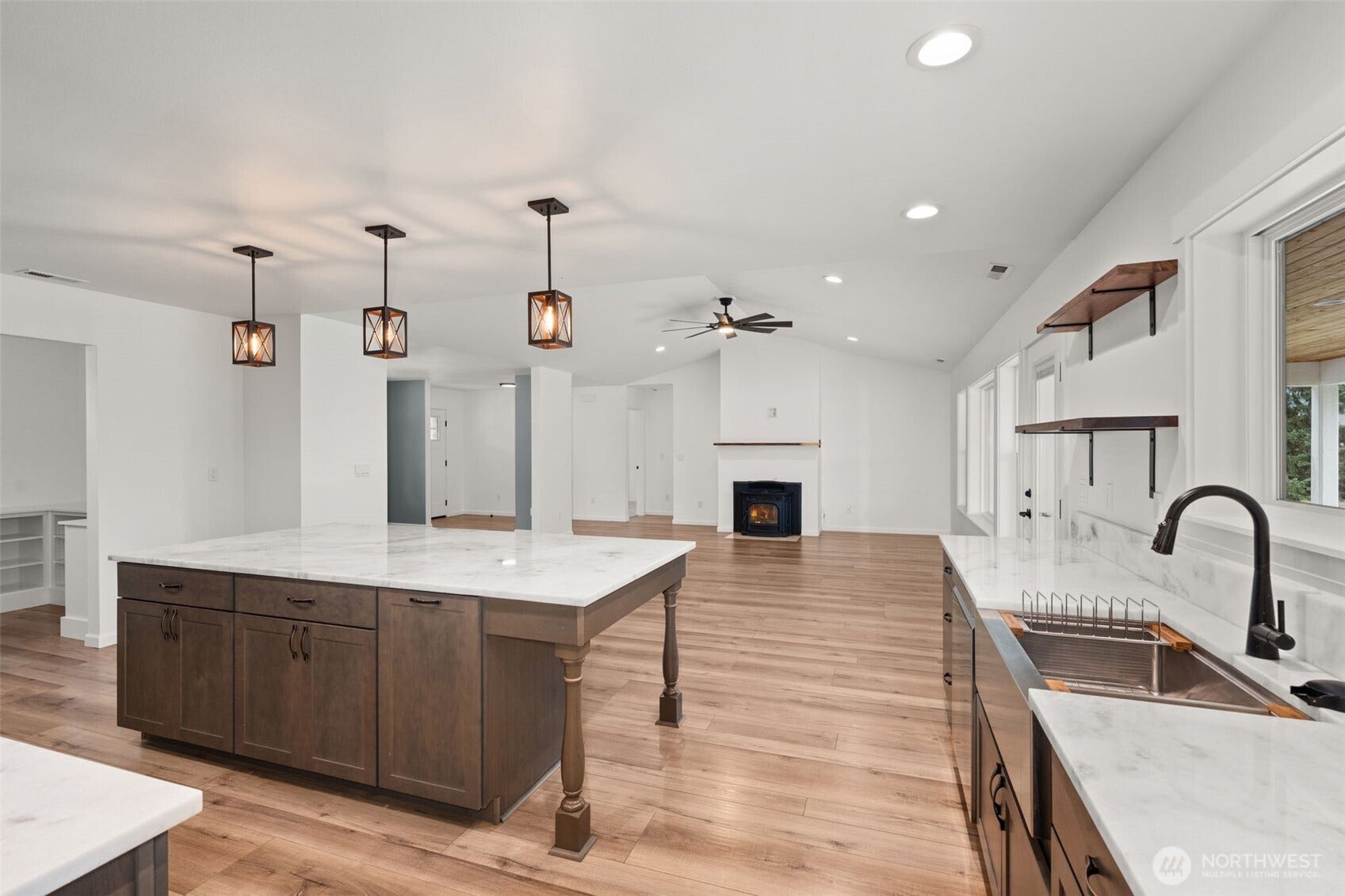 16621 Leitner Road SW, Rochester, WA 98579 16621 Leitner Road SW, Rochester, WA 98579