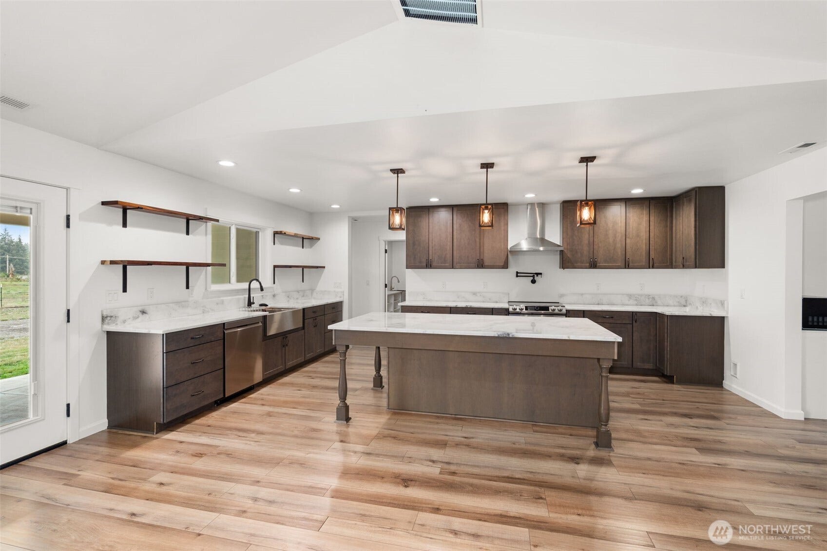 16621 Leitner Road SW, Rochester, WA 98579 16621 Leitner Road SW, Rochester, WA 98579
