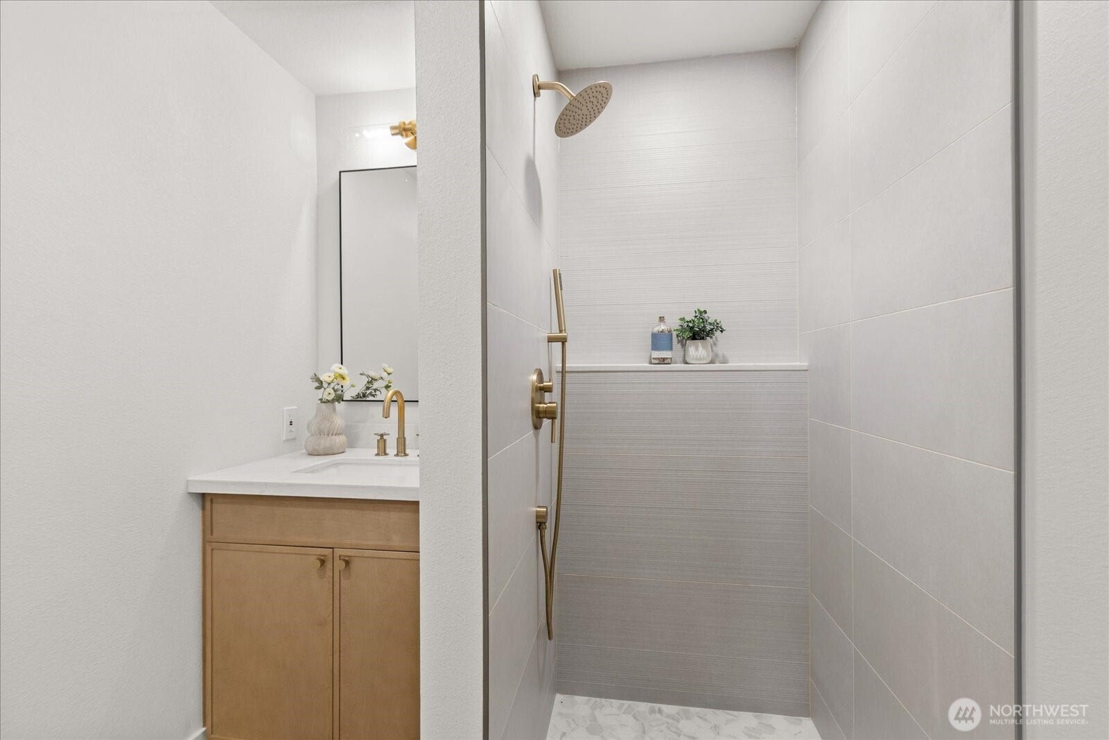 22516 93rd Place W, Edmonds, WA 98020
