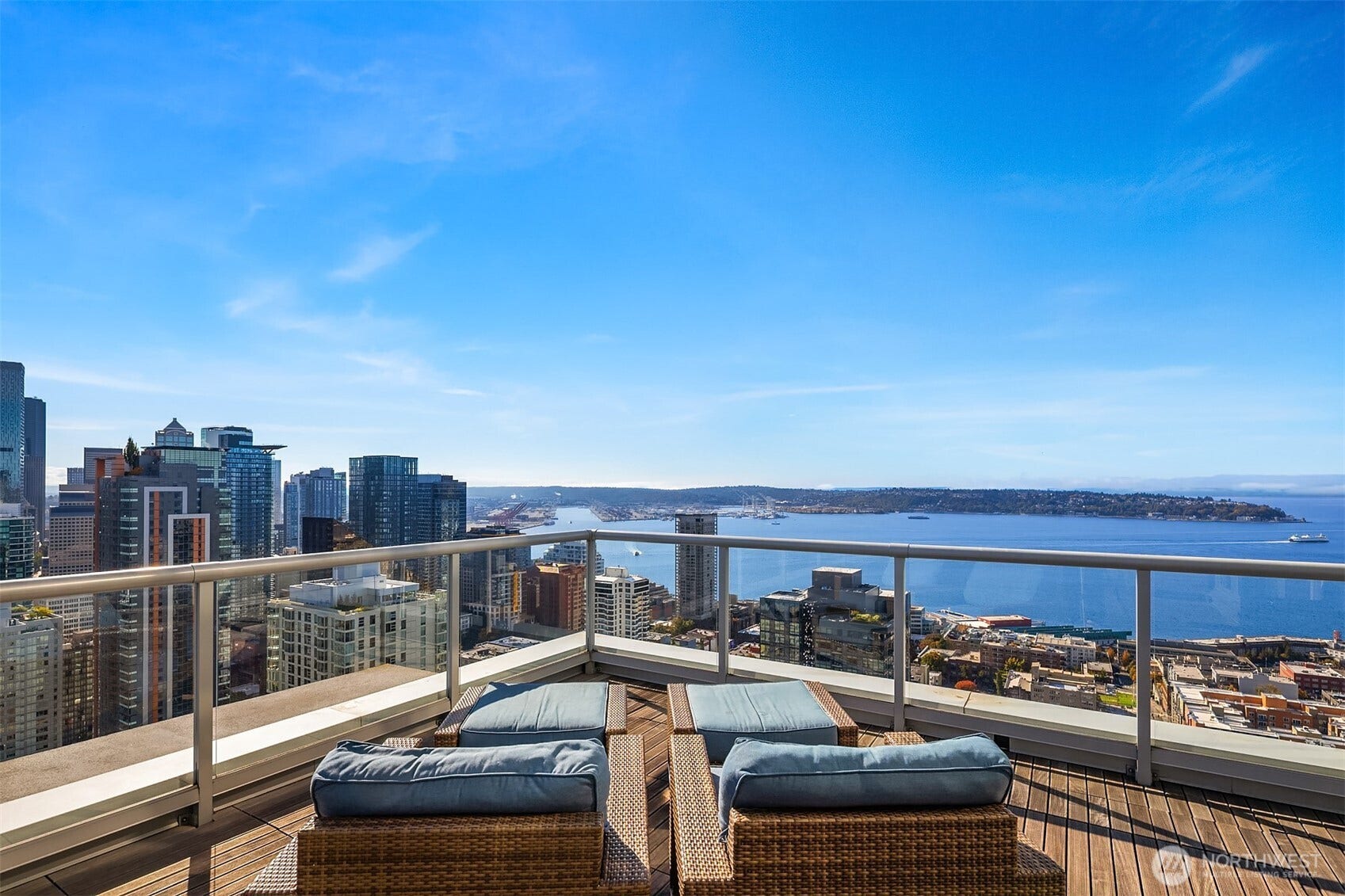 583 Battery Street, #3604N, Seattle, WA 98121 The Rooftop Sky Retreat (on 41st floor) open space south/west corner has a slightly different view - looking towards Downtown