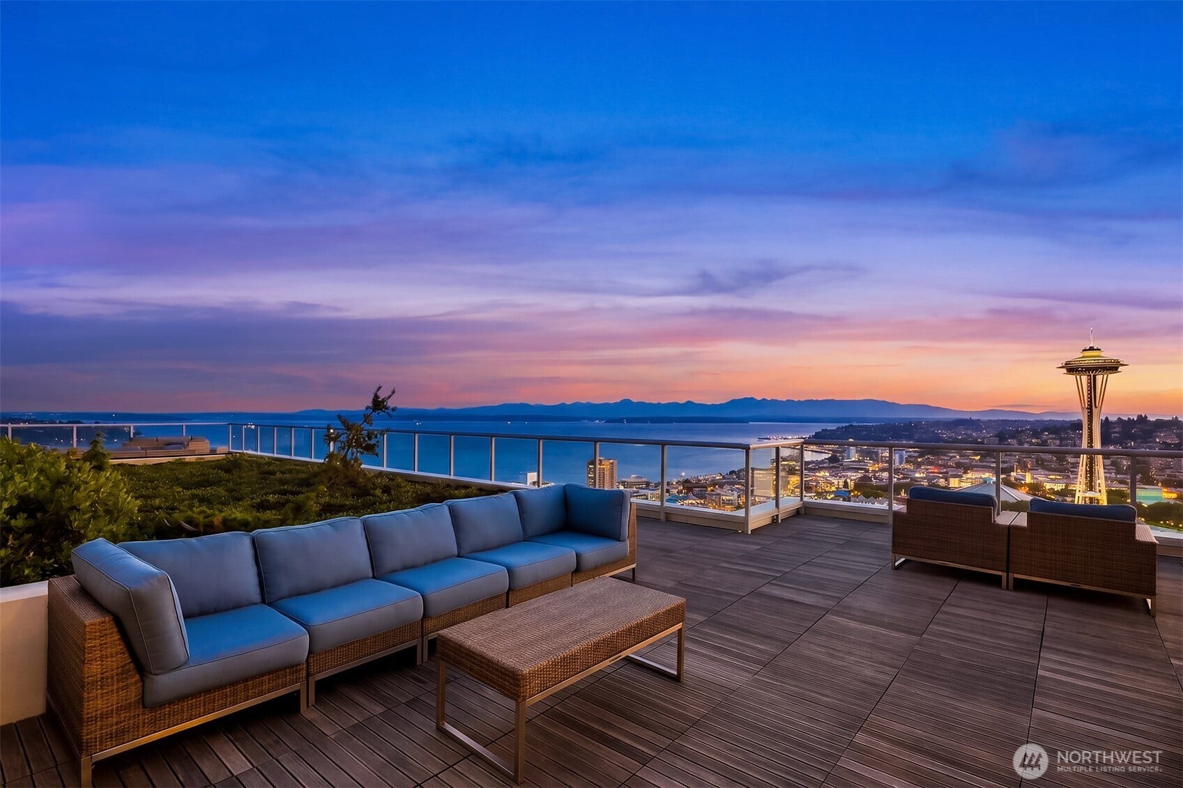 583 Battery Street, #3604N, Seattle, WA 98121 583 Battery Street, #3604N, Seattle, WA 98121