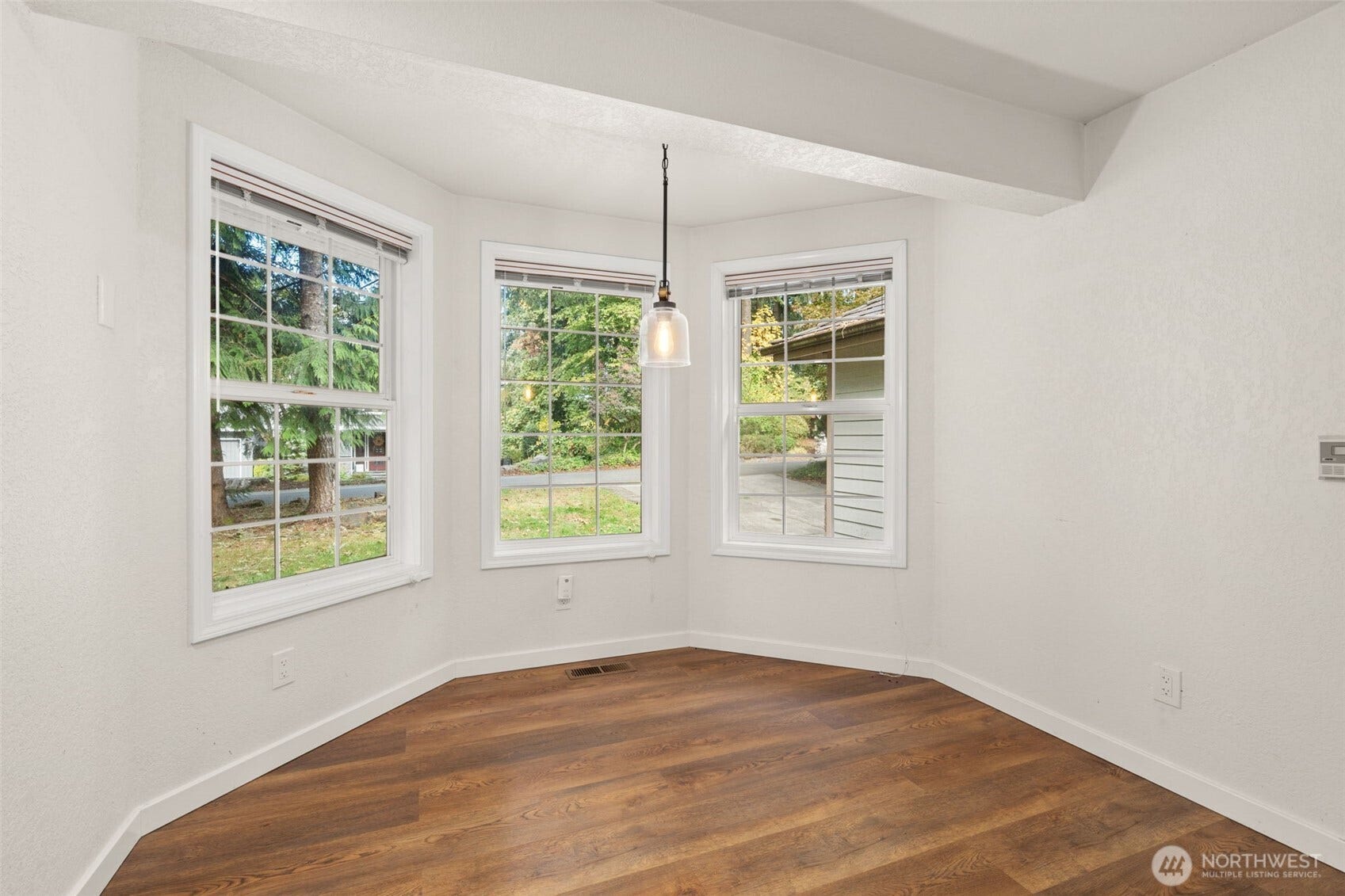 7236 Twin Cedar Lane SE, Tumwater, WA 98501 7236 Twin Cedar Lane SE, Tumwater, WA 98501
