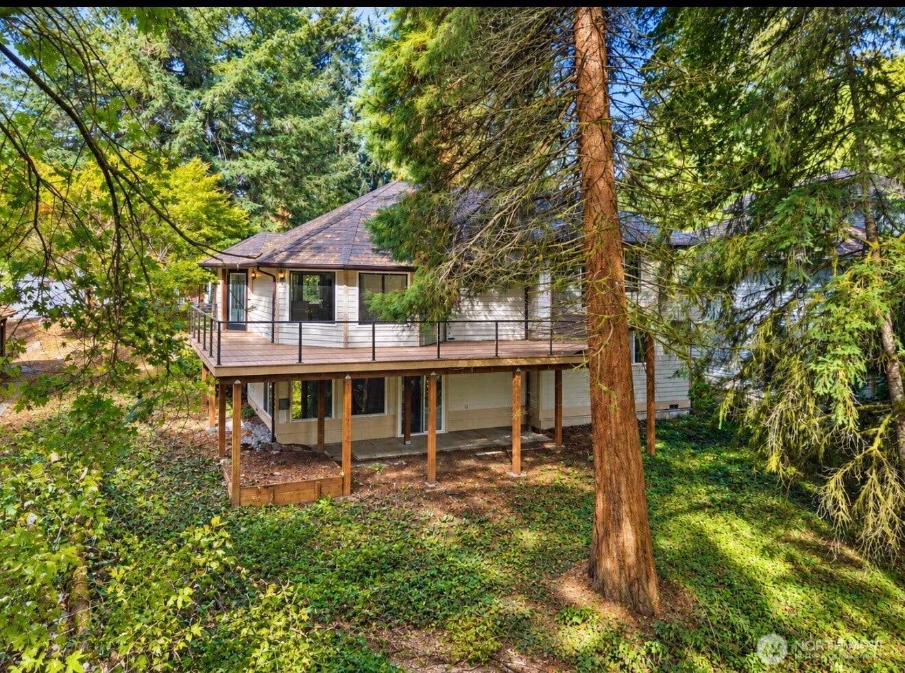 7236 Twin Cedar Lane SE, Tumwater, WA 98501 backyard