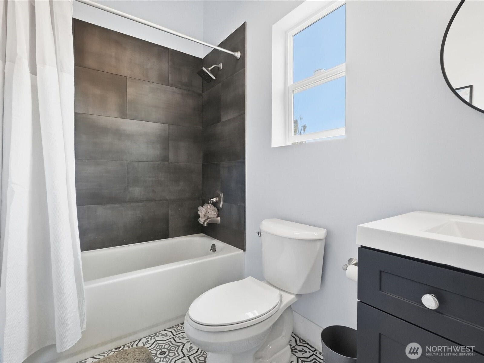 1603 S Walters Road, Tacoma, WA 98465 1603 S Walters Road, Tacoma, WA 98465