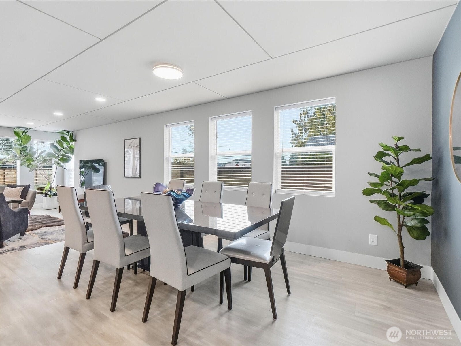 1603 S Walters Road, Tacoma, WA 98465 1603 S Walters Road, Tacoma, WA 98465