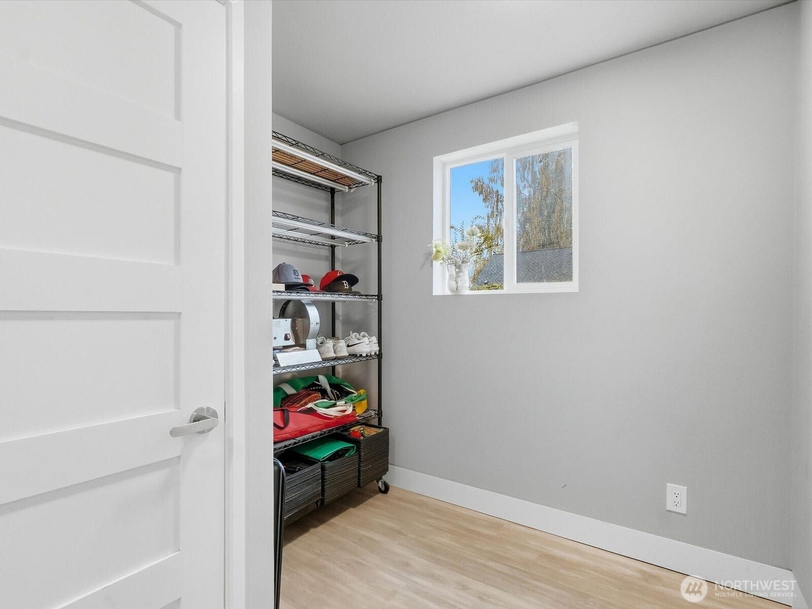 1603 S Walters Road, Tacoma, WA 98465 1603 S Walters Road, Tacoma, WA 98465