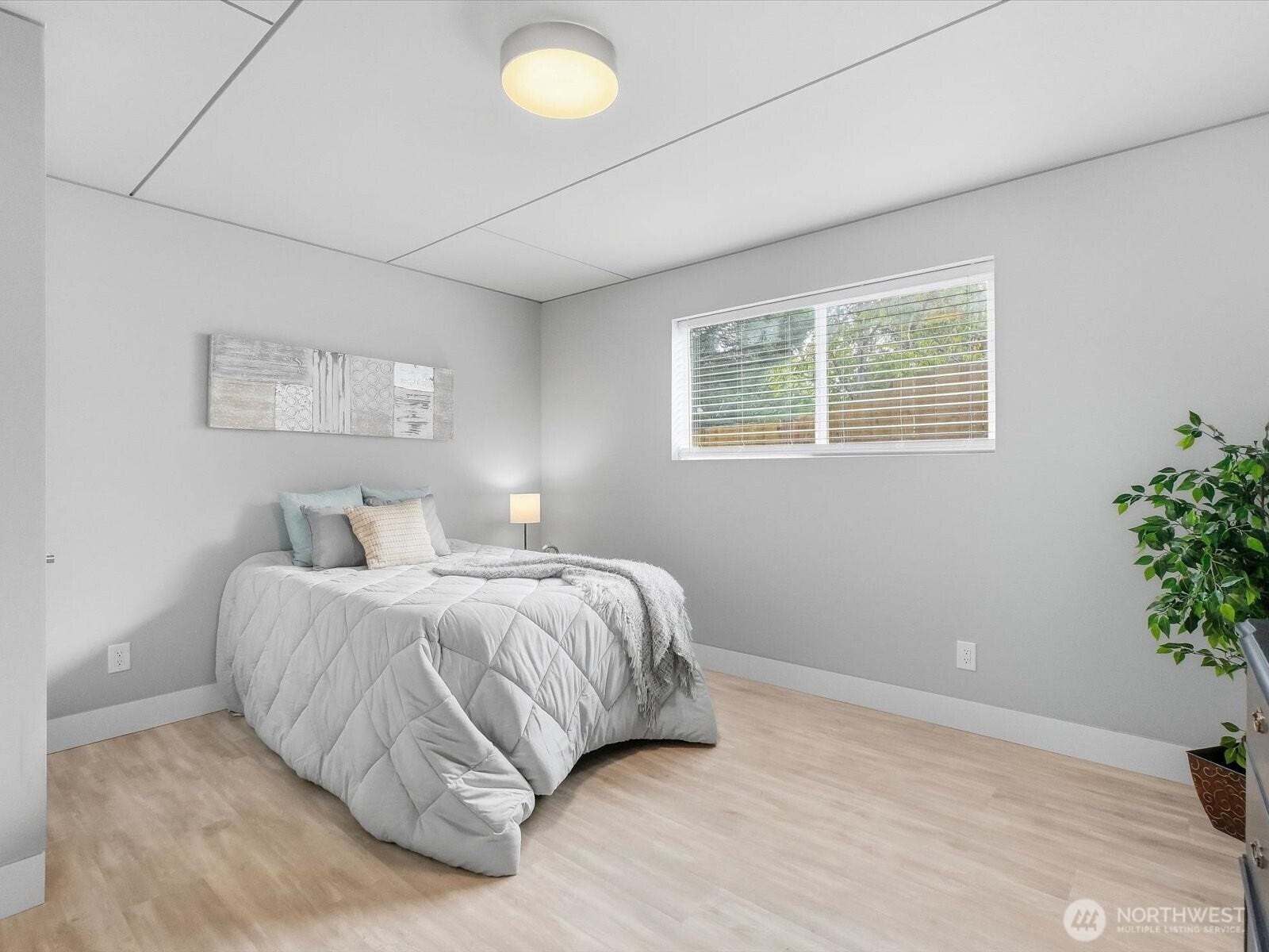1603 S Walters Road, Tacoma, WA 98465 1603 S Walters Road, Tacoma, WA 98465