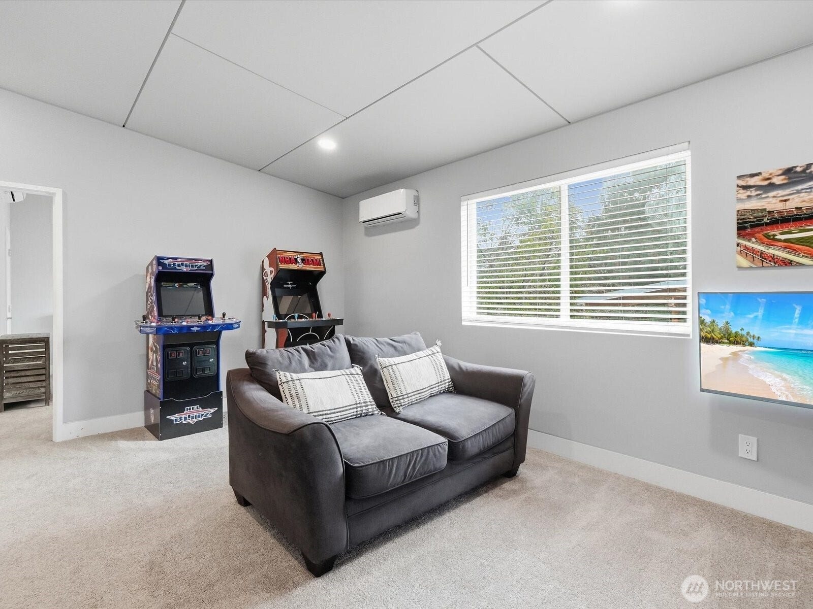 1603 S Walters Road, Tacoma, WA 98465 Family Room on 2nd Level