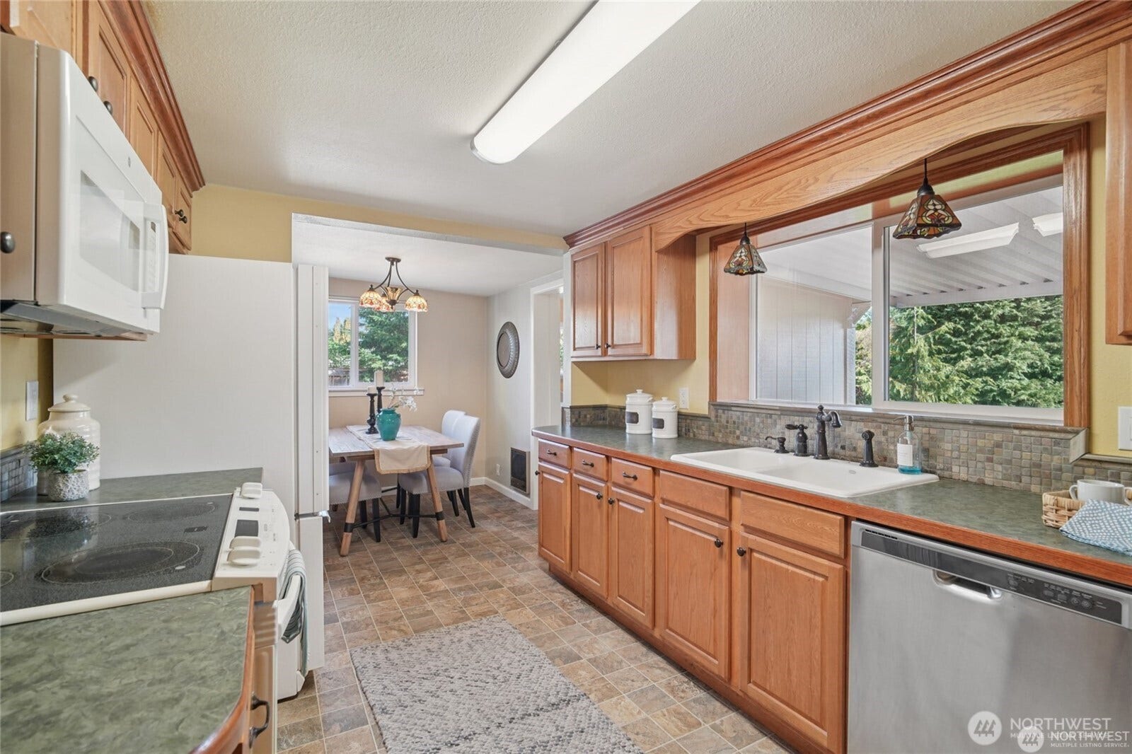 9315 121st Street SW, Lakewood, WA 98498 9315 121st Street SW, Lakewood, WA 98498