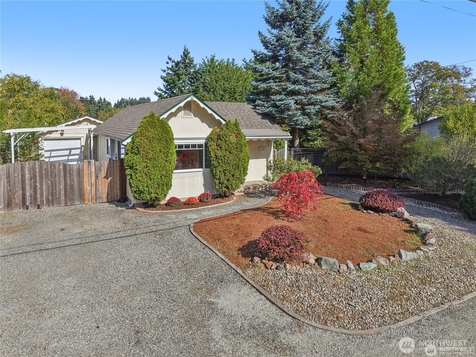9315 121st Street SW, Lakewood, WA 98498 So much room for all your cars, toys, and?
