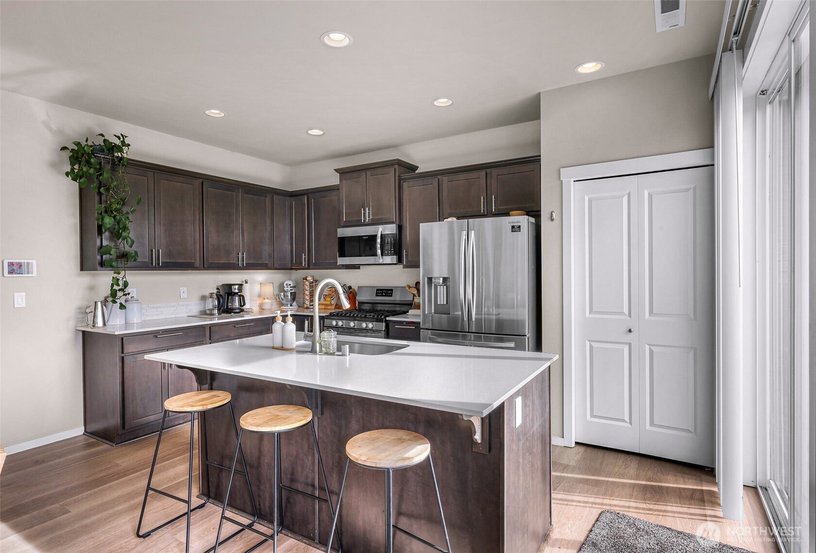 17802 Mill Valley Road, Granite Falls, WA 98252 17802 Mill Valley Road, Granite Falls, WA 98252