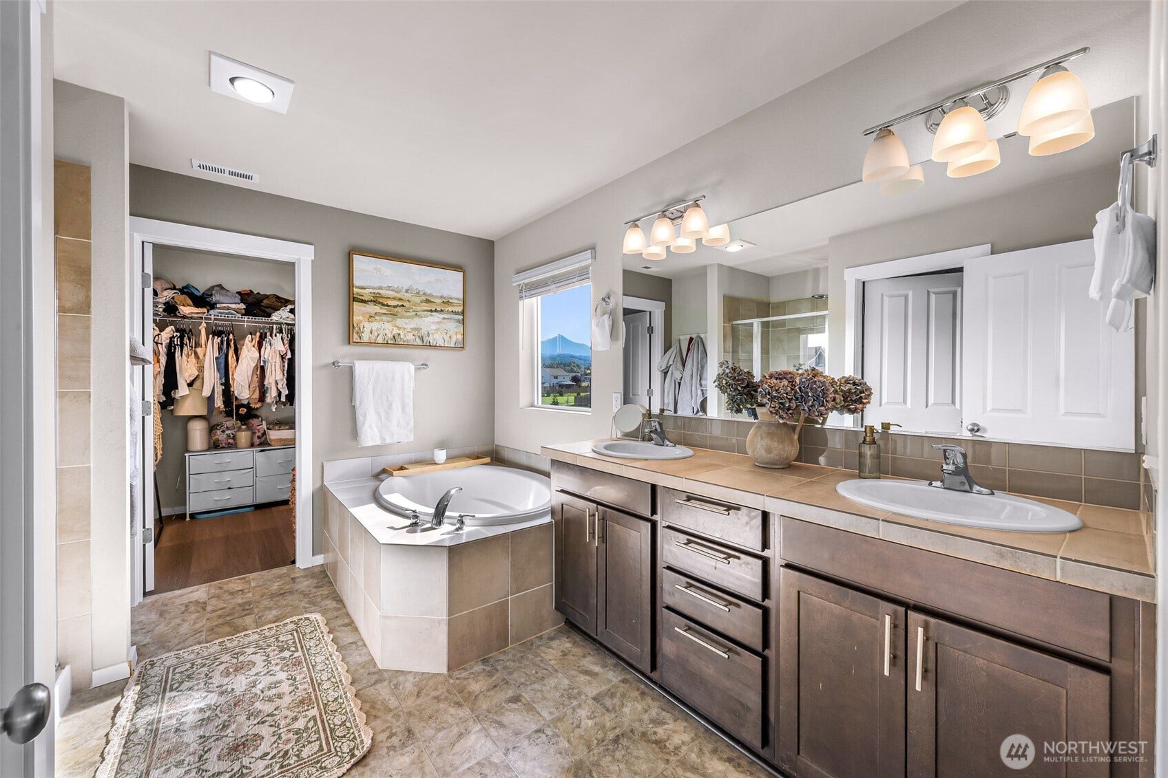 17802 Mill Valley Road, Granite Falls, WA 98252 Primary bathroom - peep Mt. Pilchuck through the window!