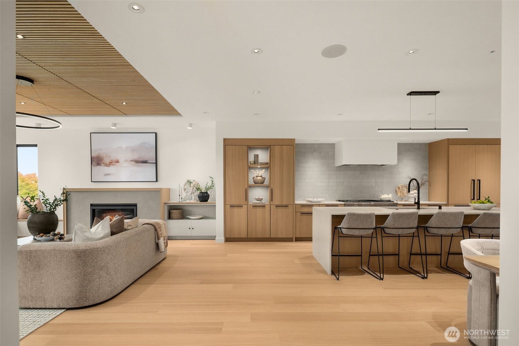 6021 Princeton Avenue NE, Seattle, WA 98115 6021 Princeton Avenue NE, Seattle, WA 98115