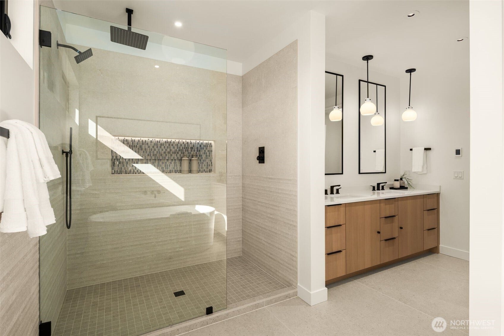 6021 Princeton Avenue NE, Seattle, WA 98115 Rainfall showerhead and clean glass enclosure.