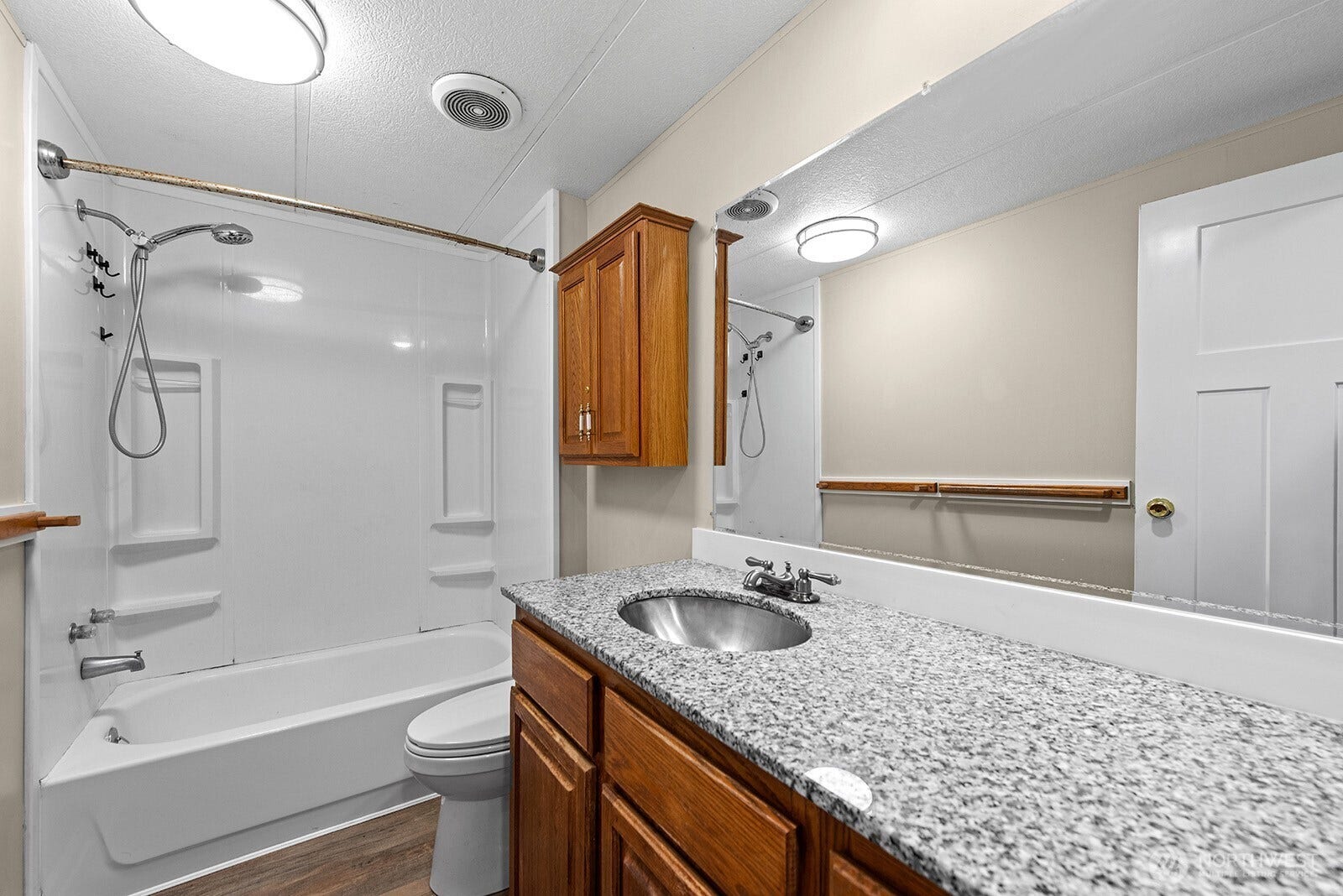 17420 97th Place SW, Vashon, WA 98070 17402 97th Pl SW