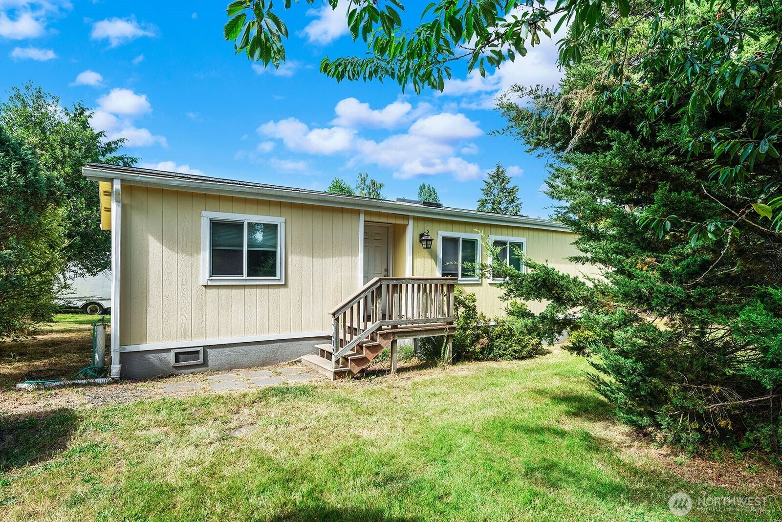 17420 97th Place SW, Vashon, WA 98070 17402 97th Pl SW