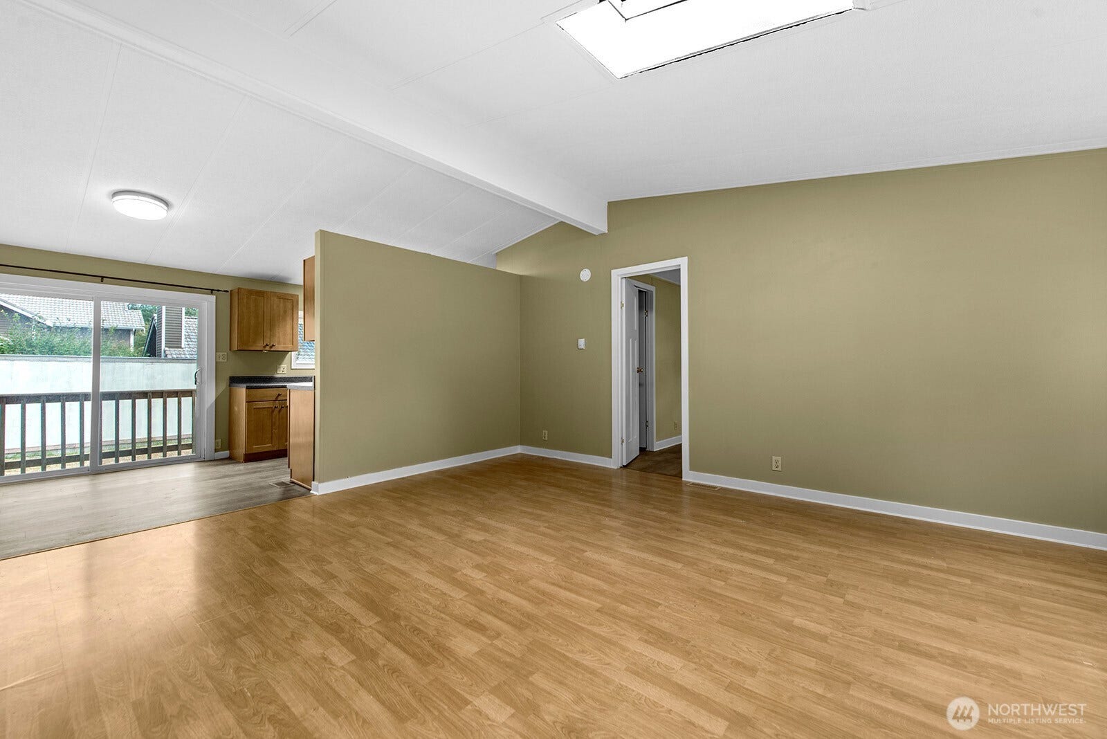 17420 97th Place SW, Vashon, WA 98070 17402 97th Pl SW