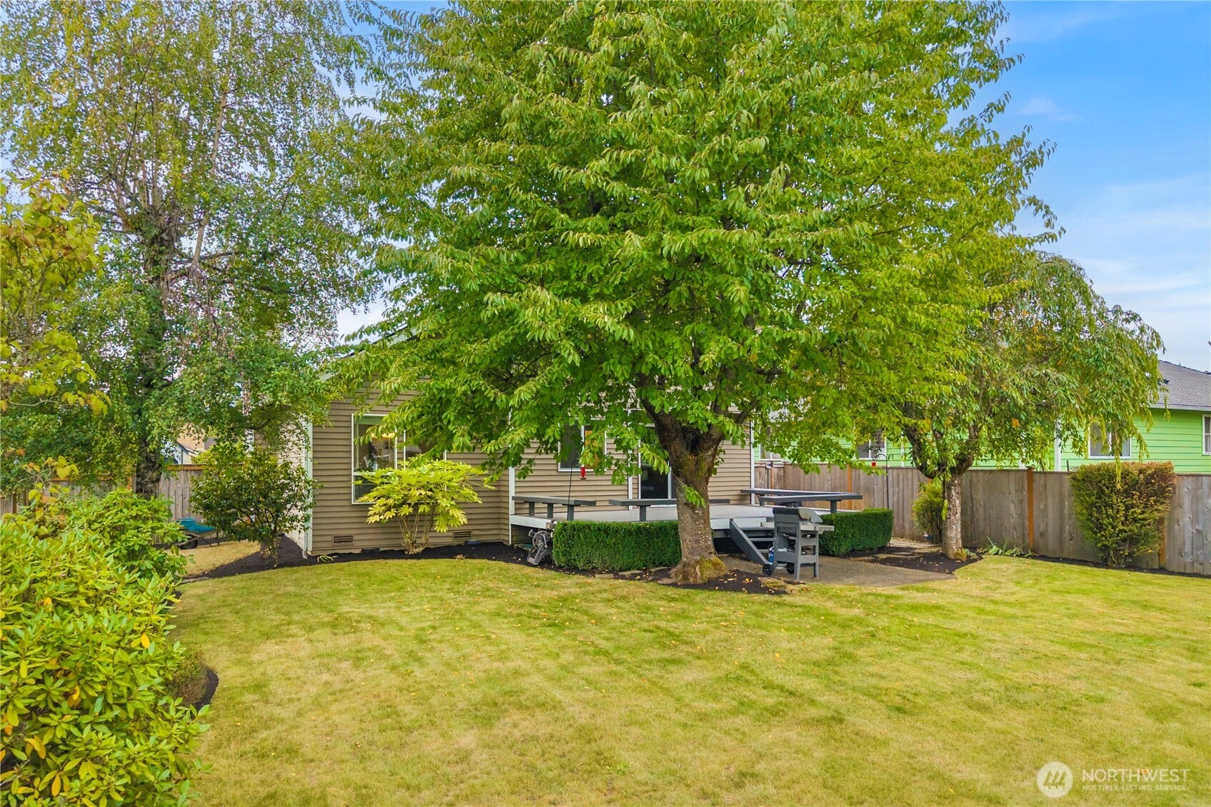 13006 SE 282nd Way, Kent, WA 98030 13006 SE 282nd Way, Kent, WA 98030