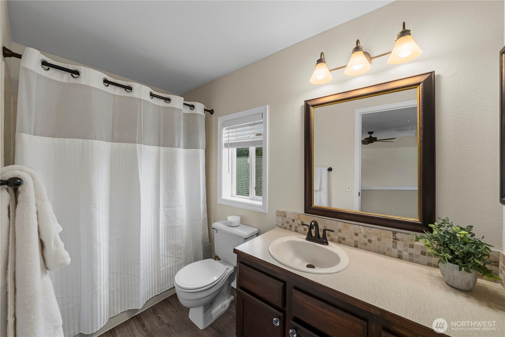 13006 SE 282nd Way, Kent, WA 98030 13006 SE 282nd Way, Kent, WA 98030