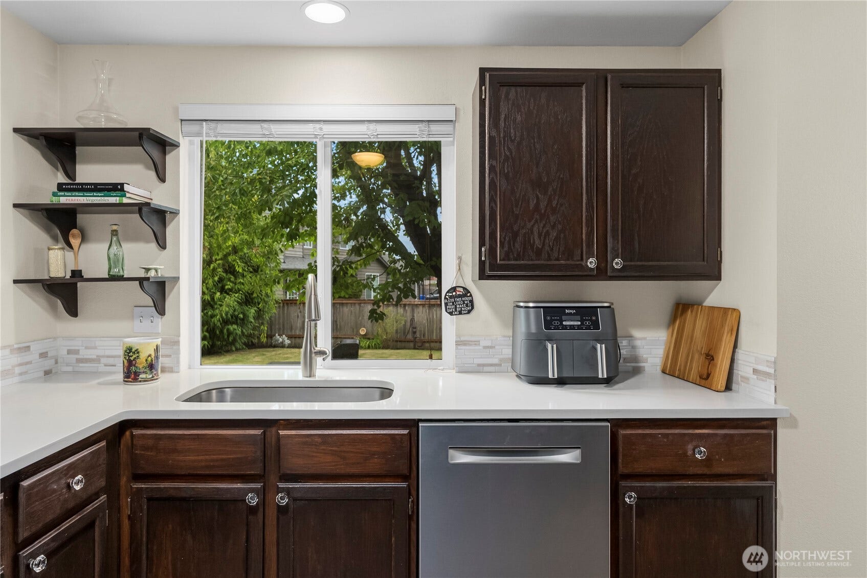 13006 SE 282nd Way, Kent, WA 98030 13006 SE 282nd Way, Kent, WA 98030