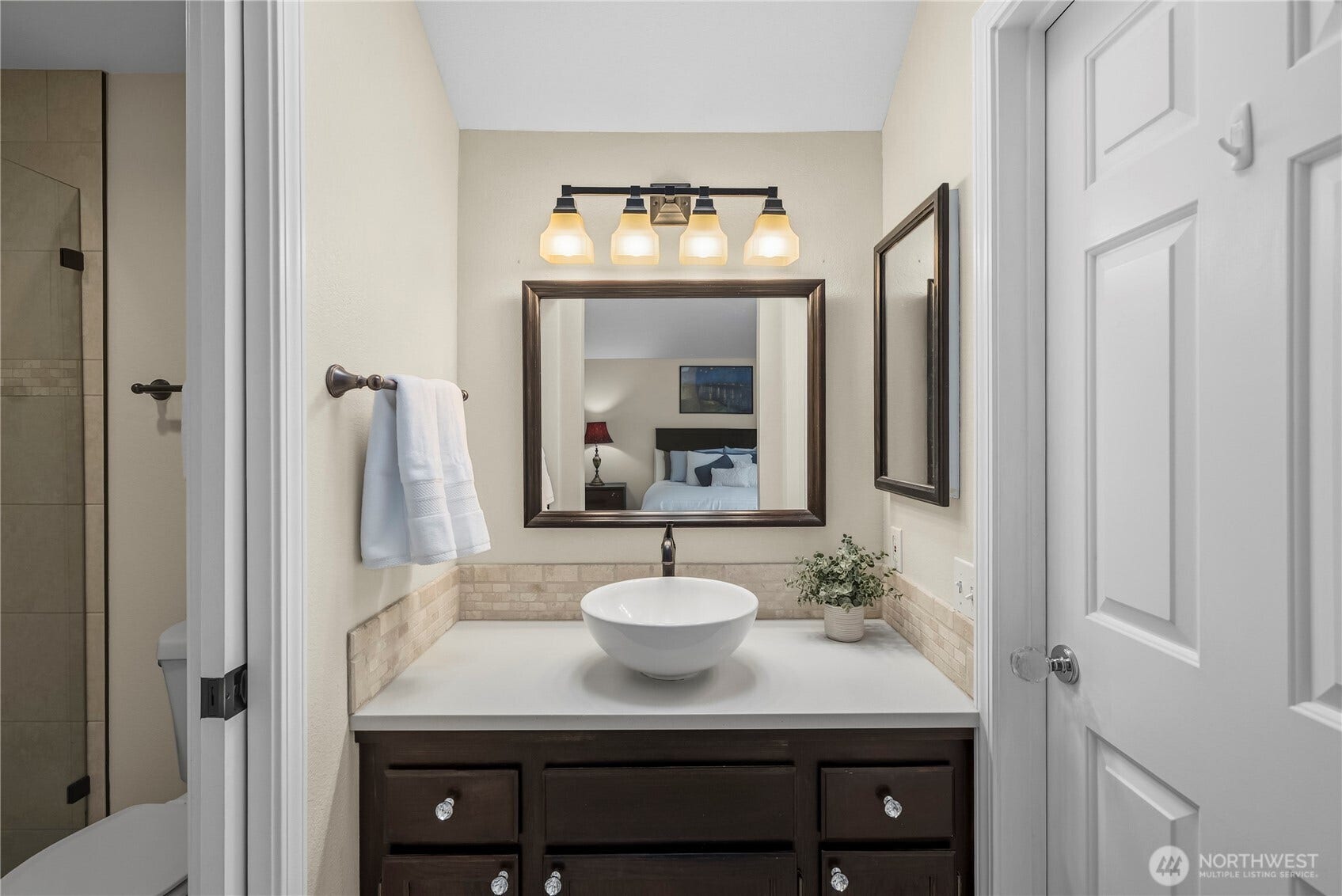 13006 SE 282nd Way, Kent, WA 98030 13006 SE 282nd Way, Kent, WA 98030