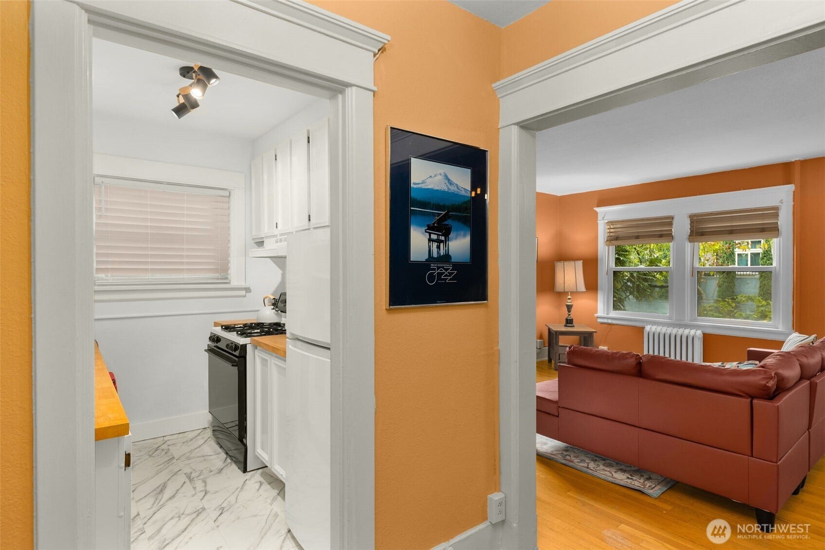 516 E Thomas Street, #102, Seattle, WA 98102 516 E Thomas Street, #102, Seattle, WA 98102